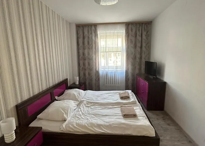 Wysoka Brama Όλστυν